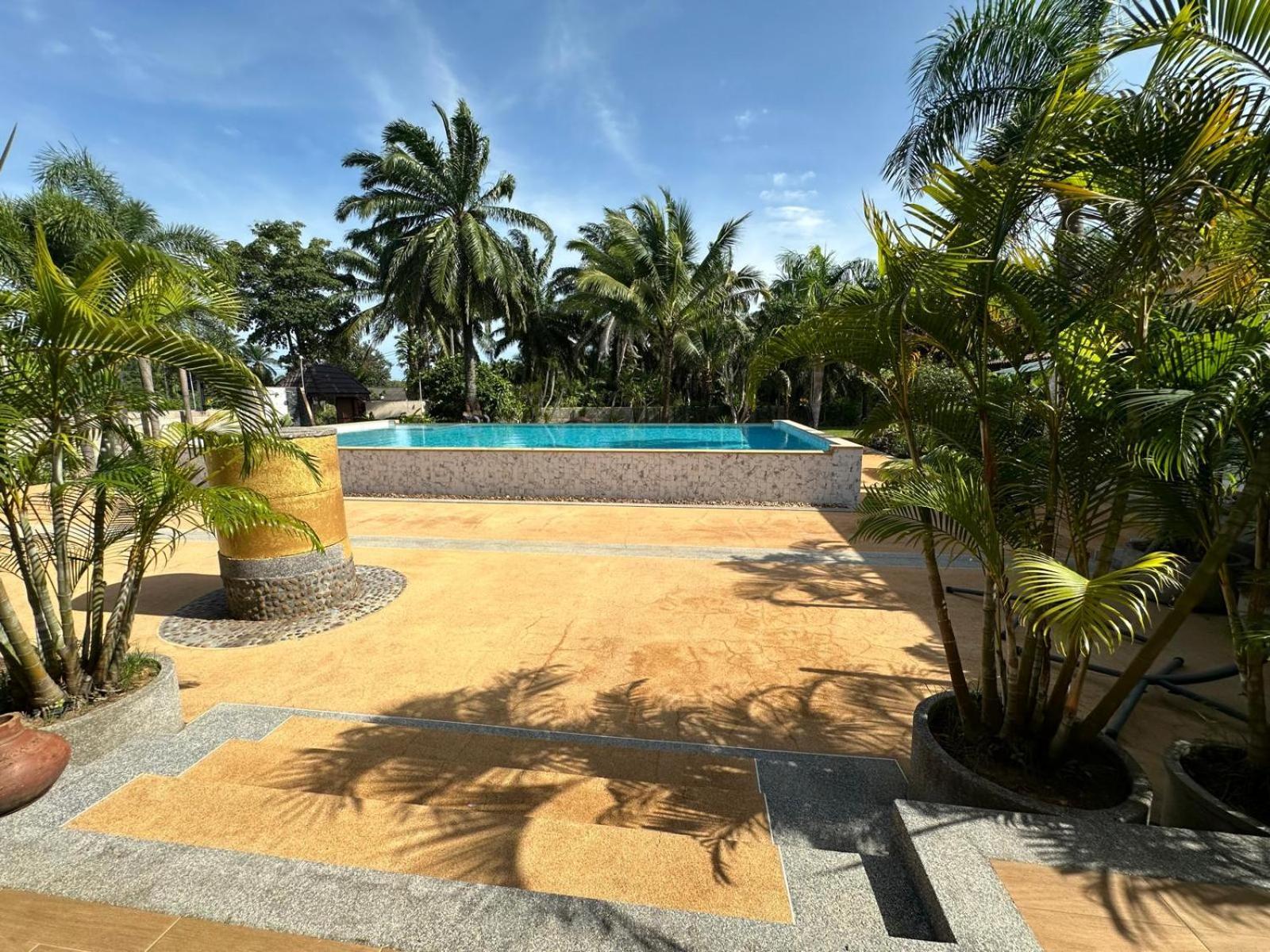 Thip Siam Village Ao Nam Mao Екстер'єр фото