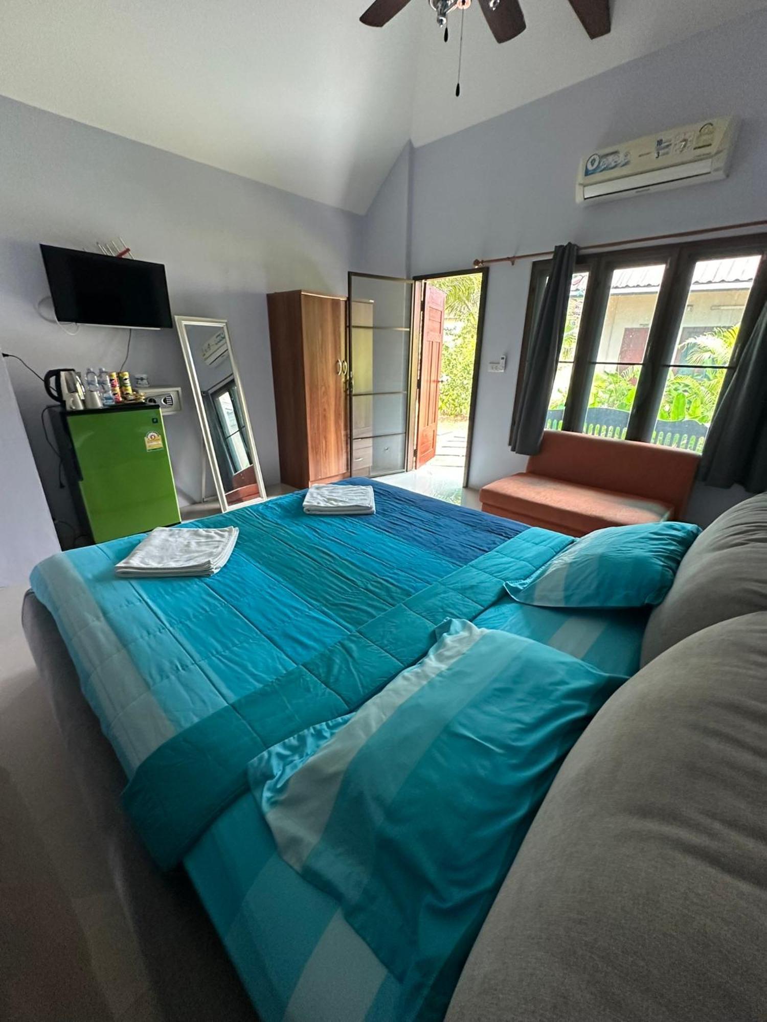Thip Siam Village Ao Nam Mao Екстер'єр фото