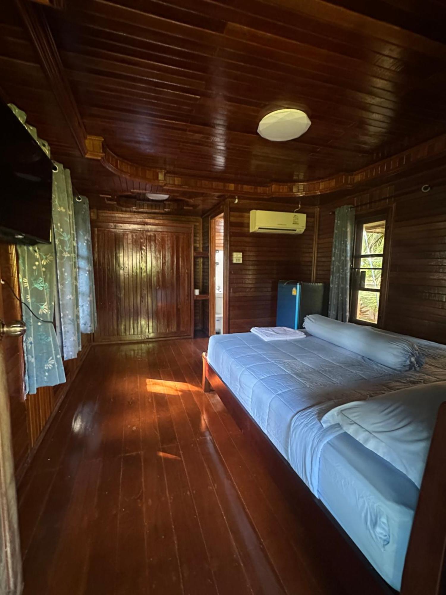 Thip Siam Village Ao Nam Mao Екстер'єр фото